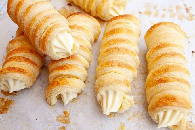 Pastries (5 Persons)